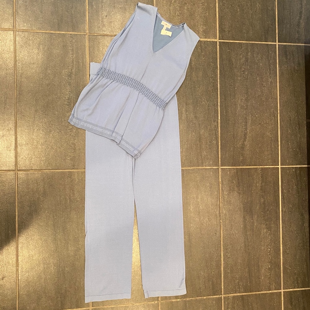 $150 blue knit pants outfit A Pea In The Pod small